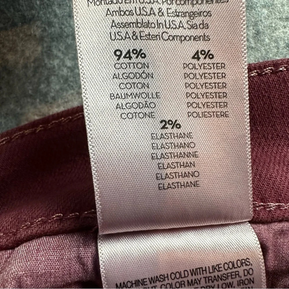 NWOT Mother The Rascal Sliced Up Heel Jeans in Play Date. Sz: 26 - Picture 14 of 14